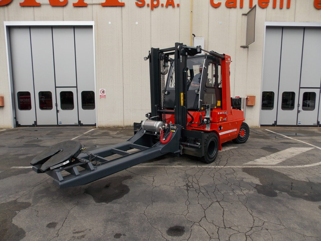 M100E Tracteur1